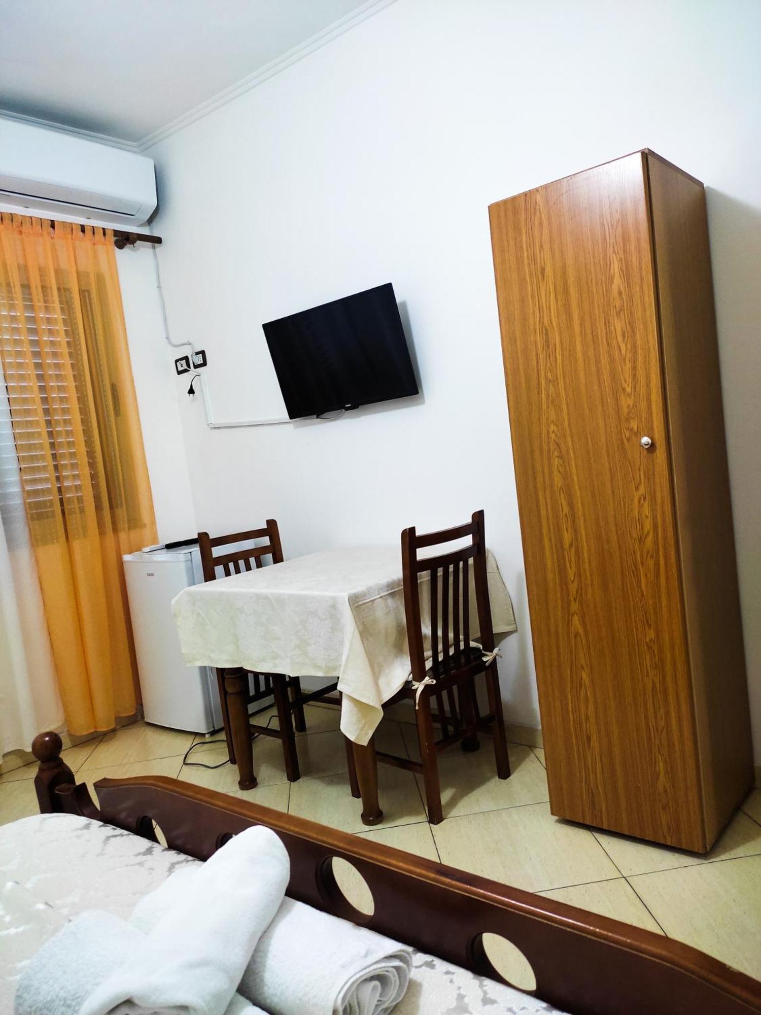 Hotel Vila Cikaj Durrës Exteriér fotografie