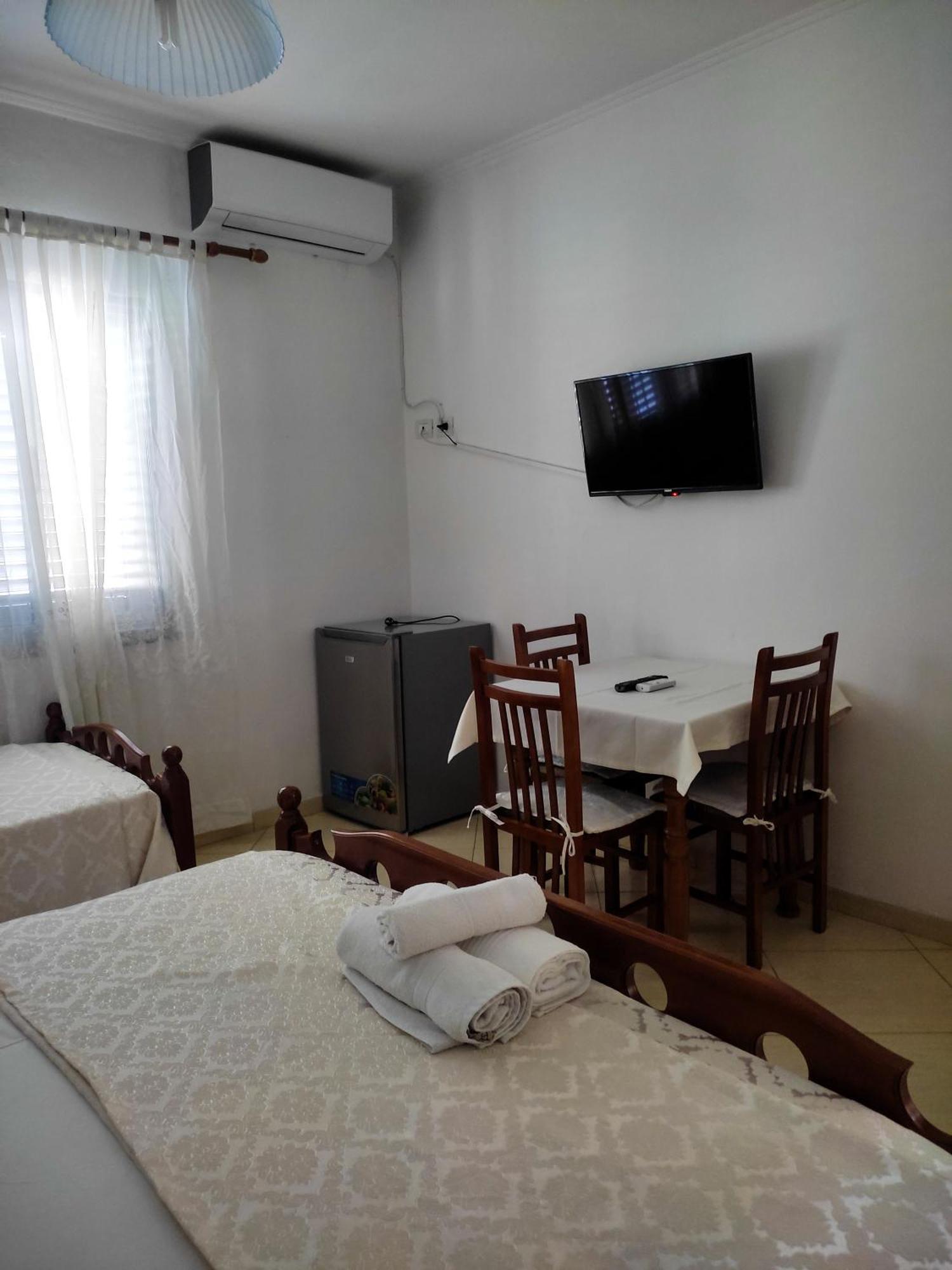Hotel Vila Cikaj Durrës Exteriér fotografie